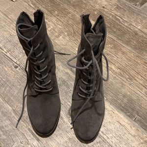 COPY - Beautiful block heeled Dolce Vita boots like NEW